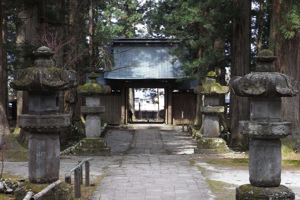 雲洞庵